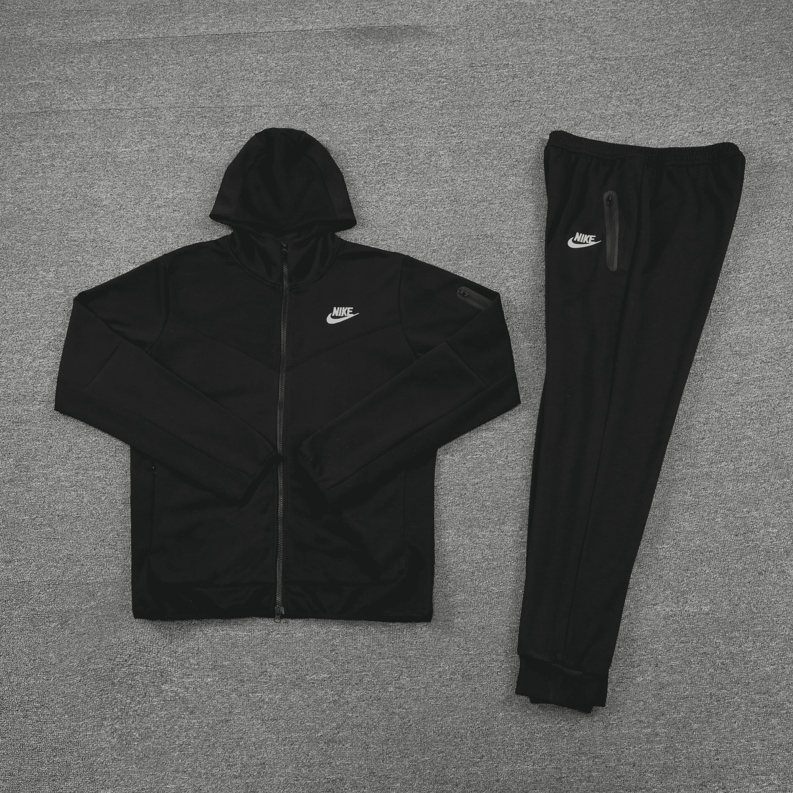 Conjunto Tech Fleece – Preto - Imagem 2