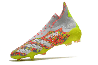 Chuteira Adidas Predator Freak+ - Imagem 4