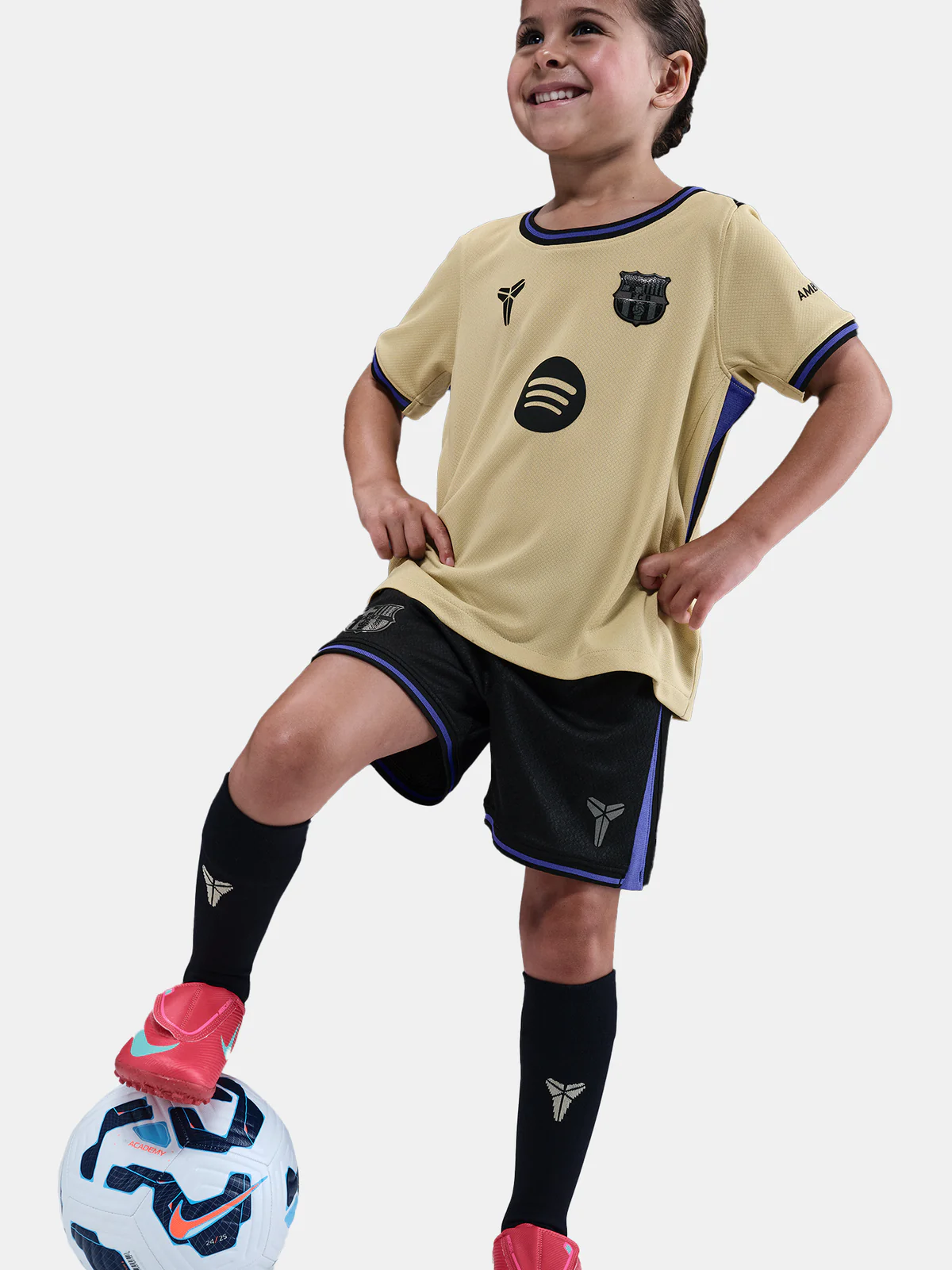 Kit Infantil Barcelona II - 2025/26 - Imagem 4