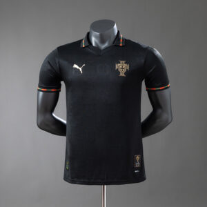 Camisa Portugal Edição Pantera Negra Eusebio – 2025/26 Modelo Jogador