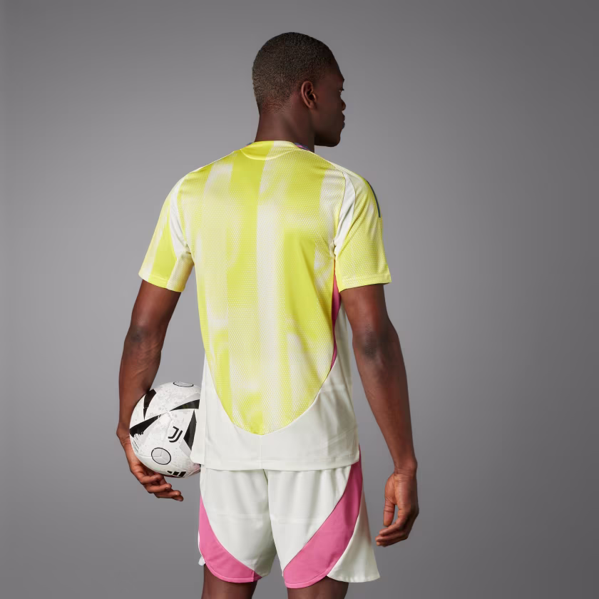 Camisa Juventus II Versão Jogador – 2024 - Imagem 2