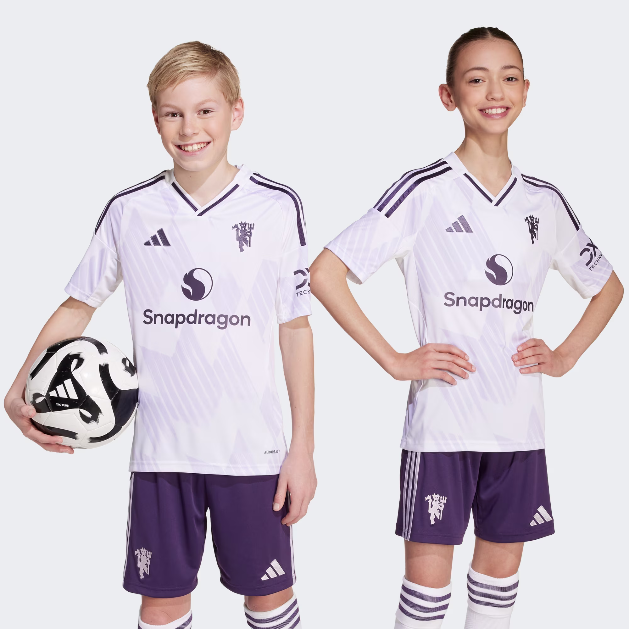 Kit Infantil Manchester United II- 2025/26 - Imagem 3